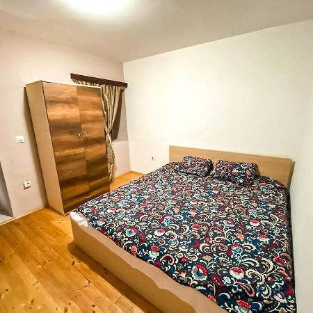 Yeti Guest House Mavrovo-Nationalpark Exterior foto