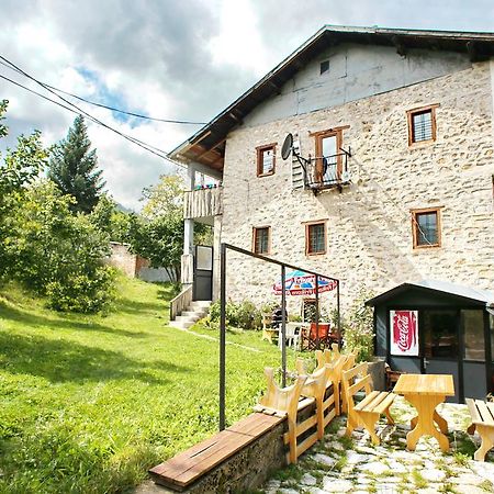 Yeti Guest House Mavrovo-Nationalpark Exterior foto