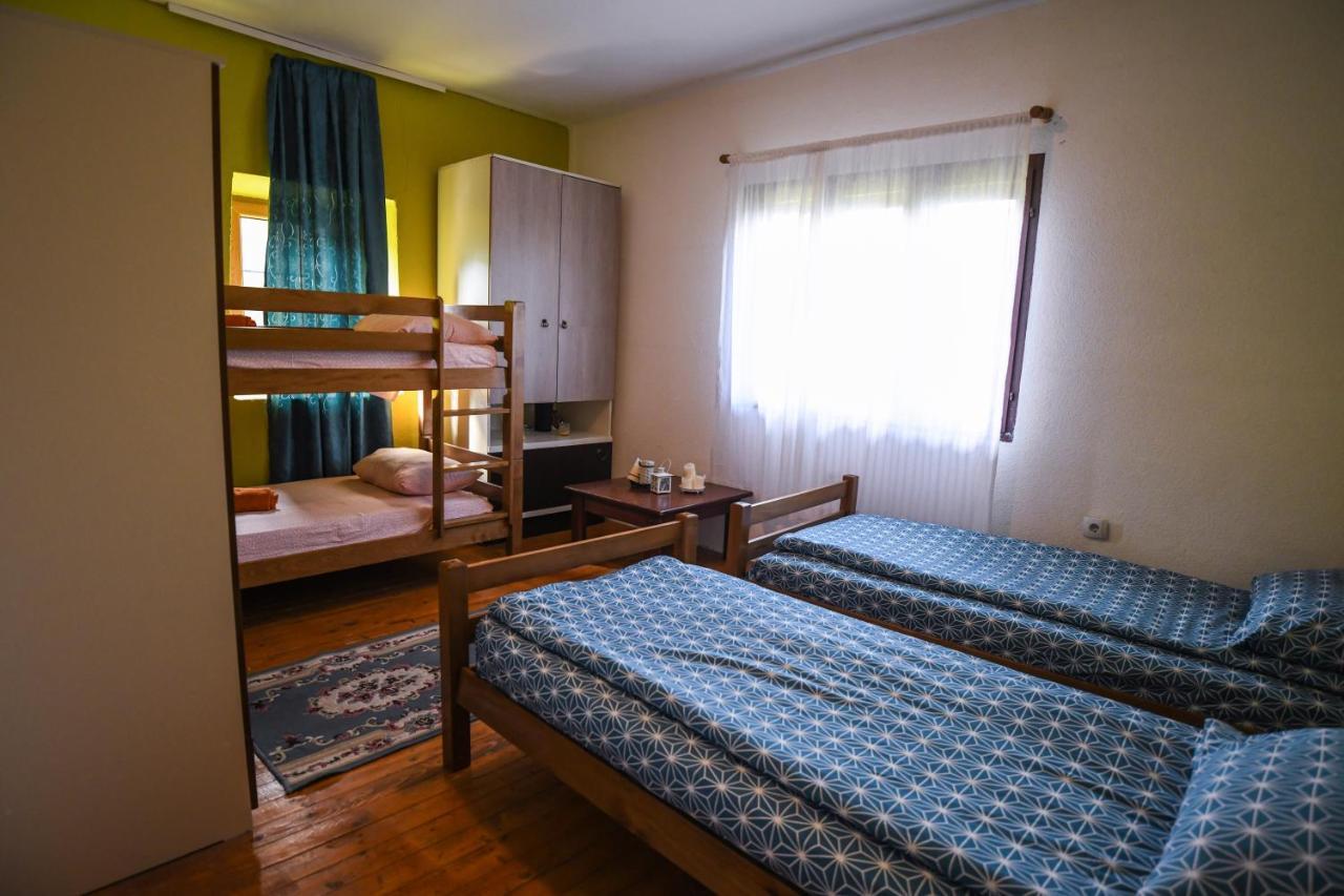 Yeti Guest House Mavrovo-Nationalpark Exterior foto