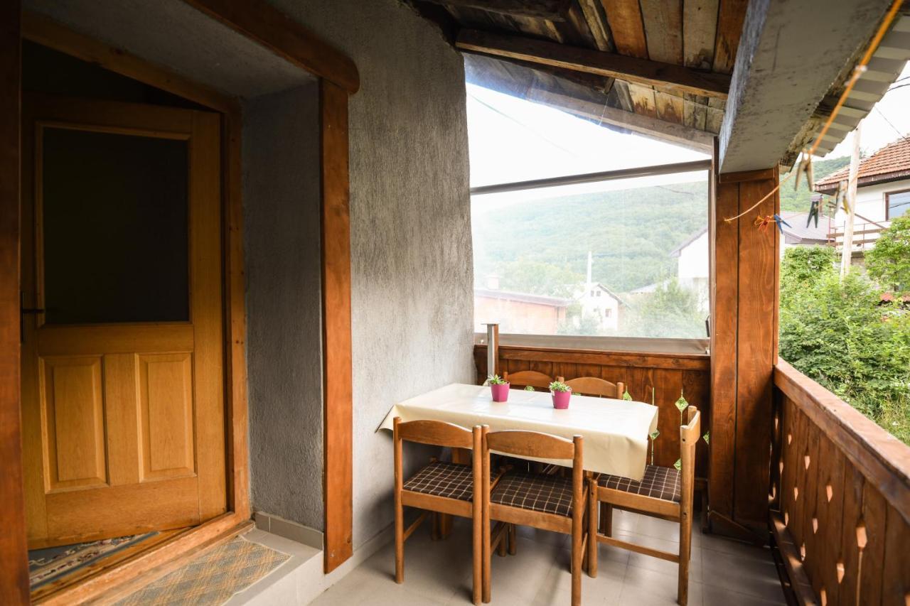 Yeti Guest House Mavrovo-Nationalpark Exterior foto